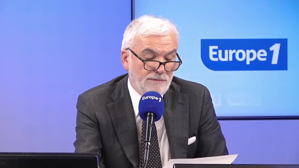 Nouvelle numérotation des chaînes de la TNT - Cnews, canal 14 : "J'ai l'impression que les concurrents de Cnews ont fait une bande-annonce anti Cnews" déclare Pascal Praud dans #PascalPraudEtVous sur #Europe1