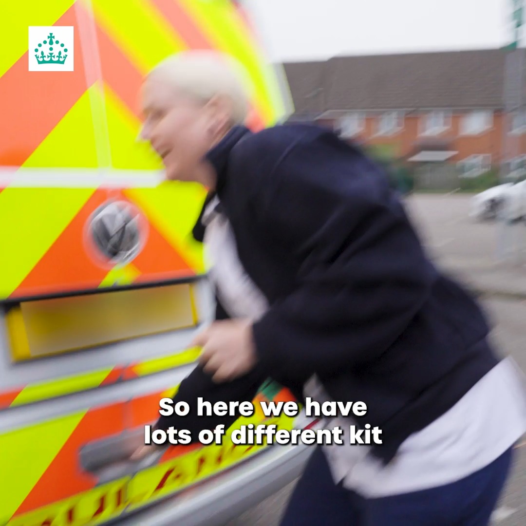 We're making emergency care faster and more convenient so people don't end up in A&E where possible. As part of our Plan for Change, more people will be seen by urgent community response teams so they're not admitted to hospital unnecessarily. Teams like this NHS Falls Car 👇