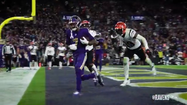 When he's on the field, that's 7 Rashod Bateman | more highlights