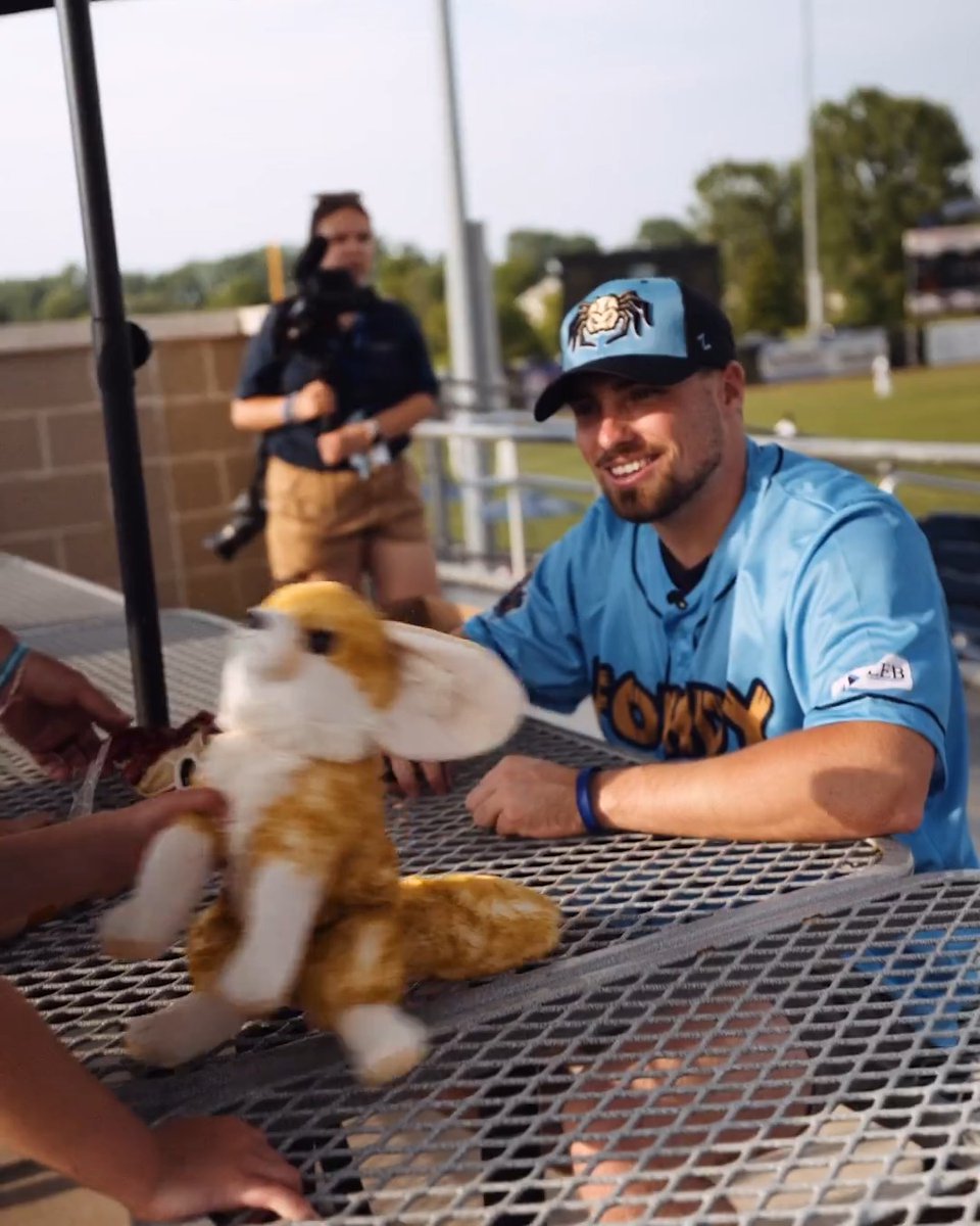 Northwoods League ➡️ Milwaukee Safe to say Caleb Durbin is an honorary Wisconsinite #ThisIsMyCrew x Fond du Lac Dock Spiders
