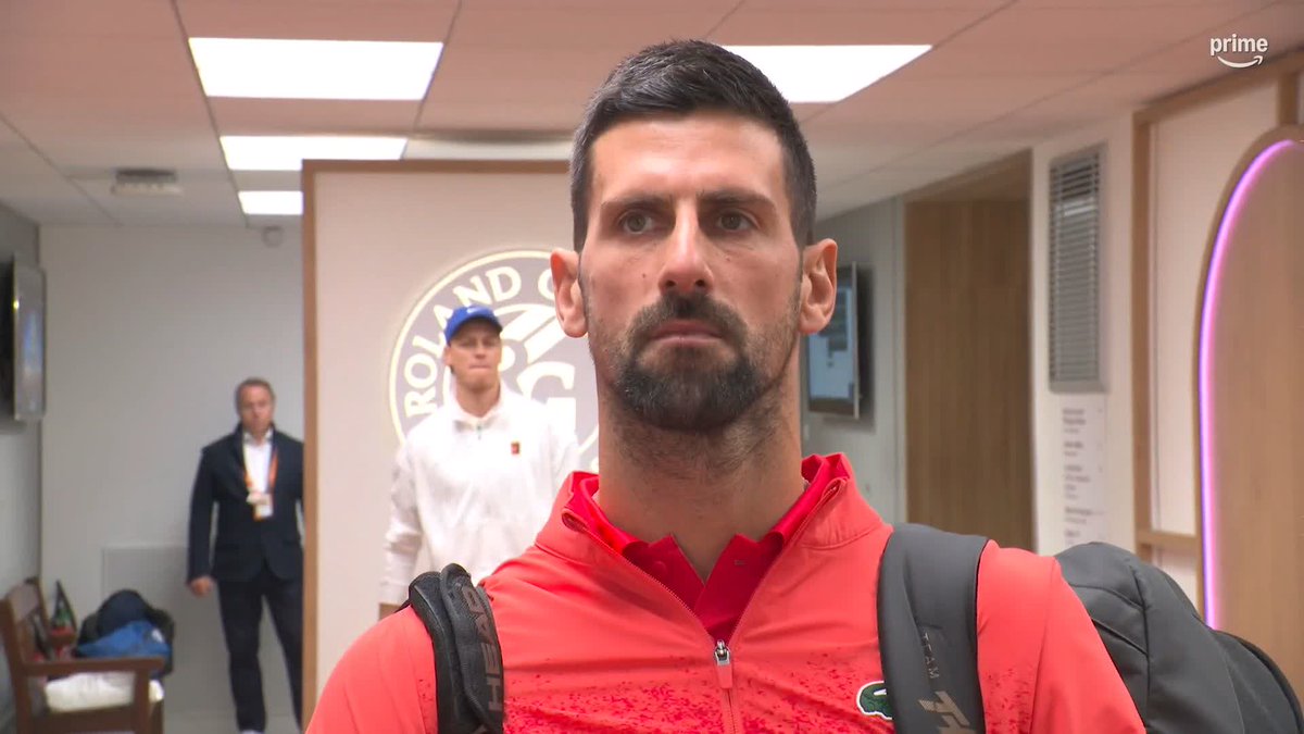 🇷🇸 DJOKOVIC ⚡️ SINNER 🇮🇹 L’ancien n°1 face au nouveau n°1 mondial du tennis. 👑 C’EST PARTI POUR UNE PLACE EN FINALE DE #ROLANDGARROS