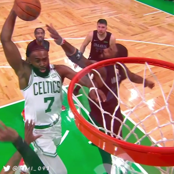 #otd last year: Jaylen Brown starts the NBA finals with a BANG ☘️