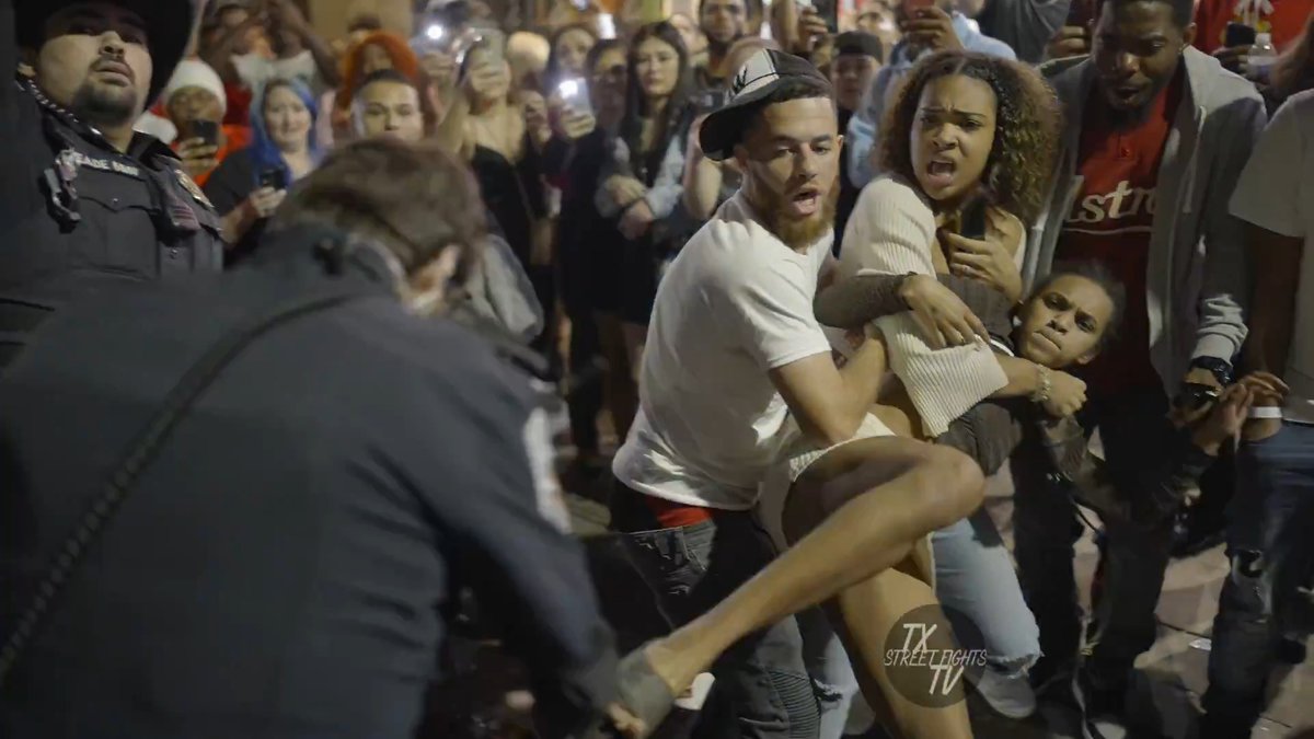 Wild video: Girls vs Security #6thstreet 2023 ATX