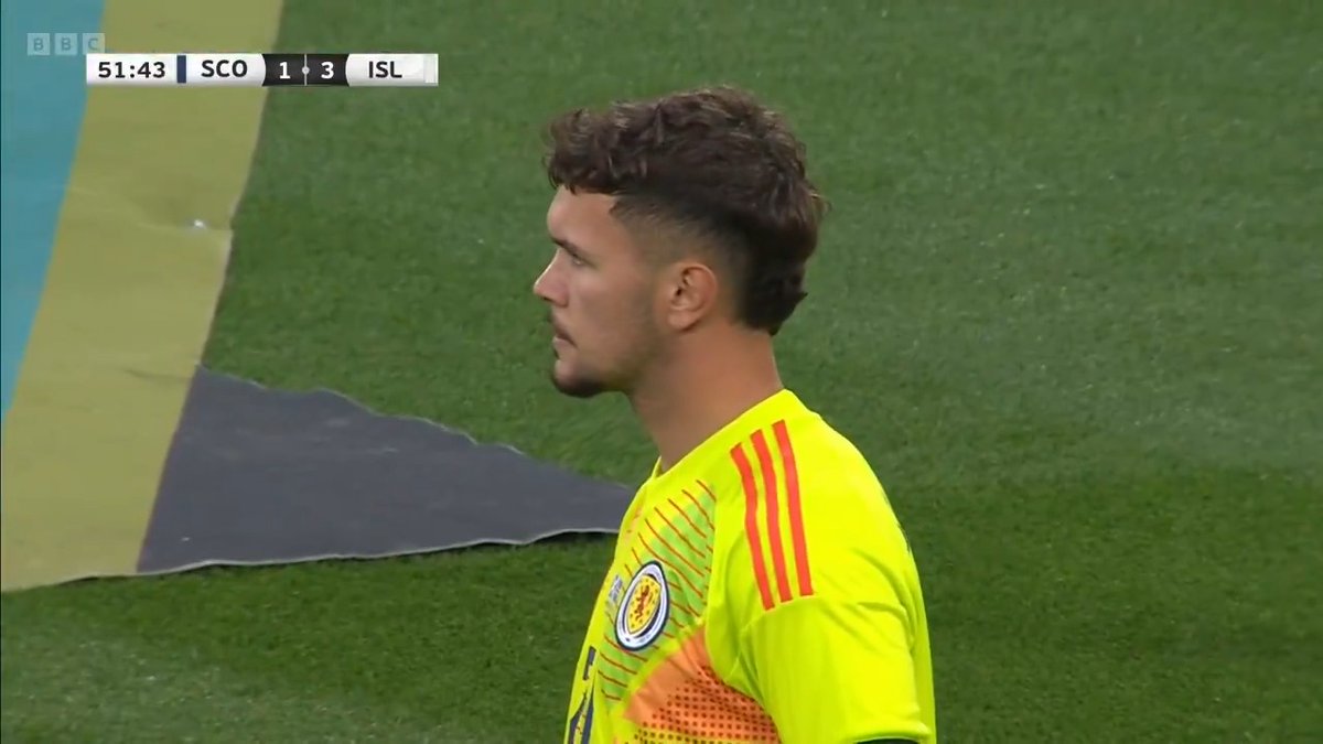 🏴 Scotland 1-3 Iceland 🇮🇸 ⚽️ It continues to be a poor night from Scotland. After a VAR check Iceland's third goal stands. 📺 Live on BBC One Scotland #BBCFootball