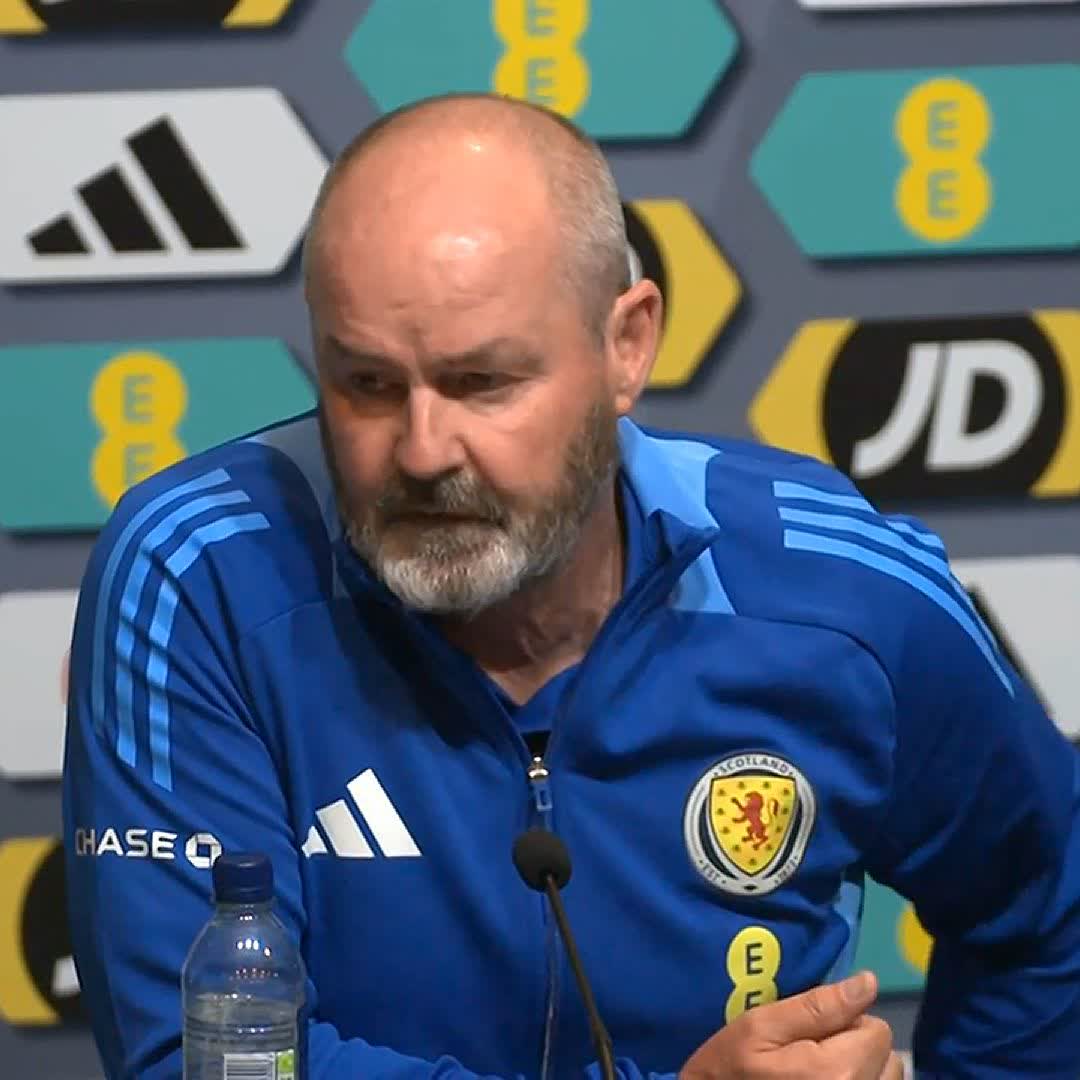 🏴 "A tough night. I feel a little bit for young Cieran.." Scotland head coach Steve Clarke on his goalkeeping woes as Cieran Slicker has a debut to forget against Iceland 🔽