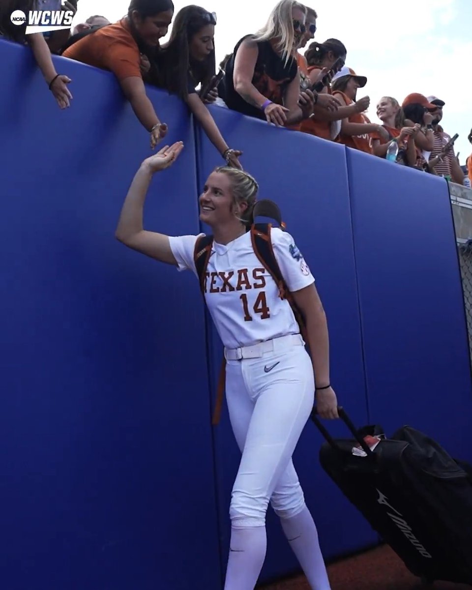 Here for it ⏰ #WCWS x Texas Softball Texas Tech Softball