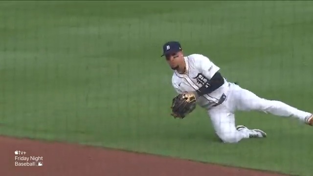 ¡El Mago haciendo de la suyas! Jugadón de Javy Báez. 🥵