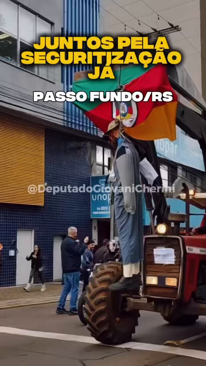 Securitização já! 💰🚜 Hoje Passo Fundo mostrou sua força e união por um futuro com mais investimento, desenvolvimento e justiça para o RS. Vamos juntos nessa luta!