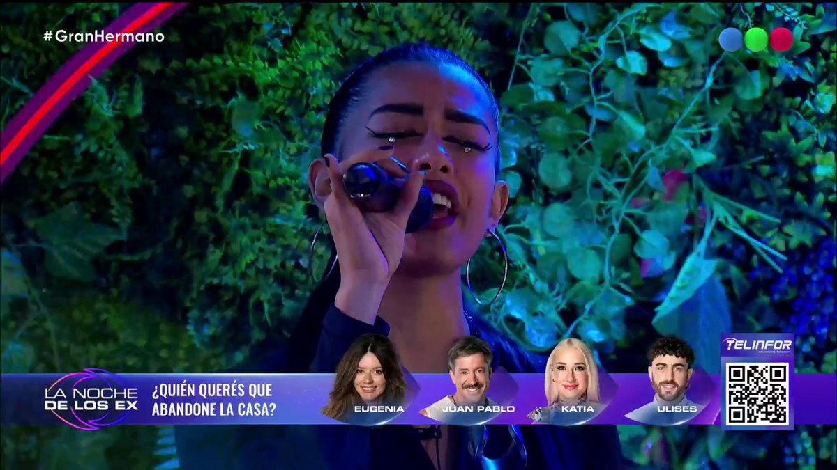 🎤 Luz lo dio todo cantando "Amor prohibido" 💃 👁 Mirá #GranHermano en y espiá la casa GRATIS las 24 horas por DIRECTV LatinAmerica DGO