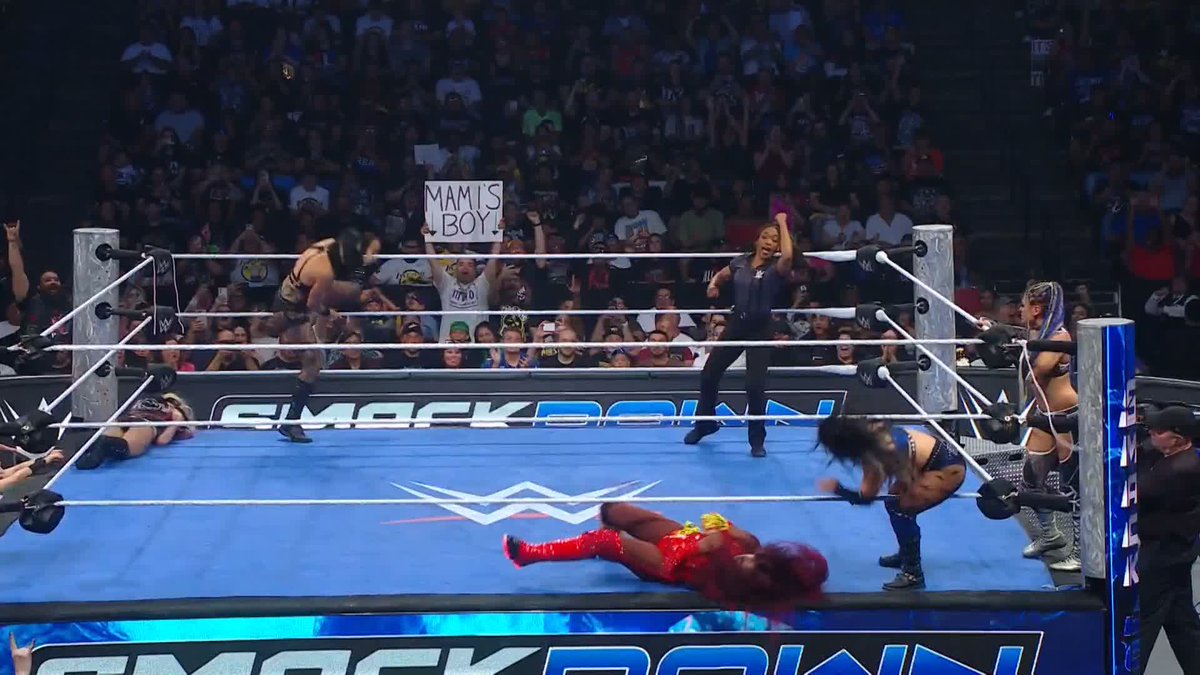 HERE COMES MAMI! RheaRipley_WWE took out EVERYONE 😮‍💨 #SmackDown