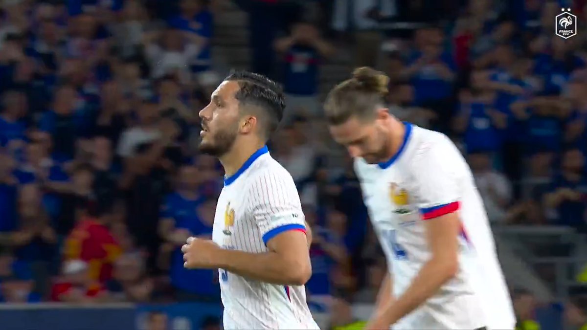 Le 1er but de Rayan Cherki en Bleu ! #FiersdetreBleus
