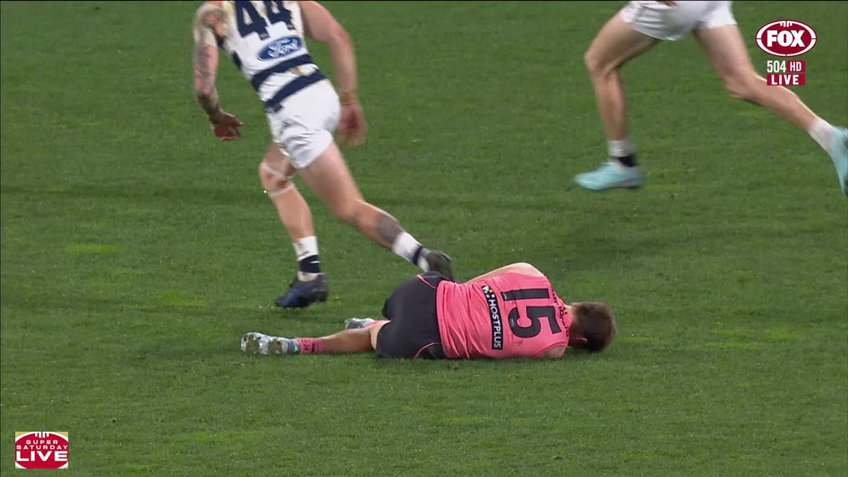 It’s a shame that Stewart will be in hot water for this. Fair bump, didn’t make contact with Anderson’s head. 10 years ago everyone would’ve been cheering this. #AFLCatsSuns