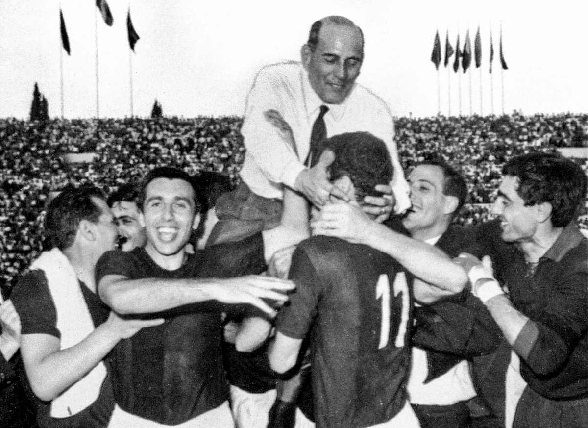 ❤️ 𝟕 𝐠𝐢𝐮𝐠𝐧𝐨 𝟏𝟗𝟔𝟒 💙 6️⃣1️⃣ anni fa vincevamo il nostro settimo scudetto 🏆🇮🇹 #WeAreOne