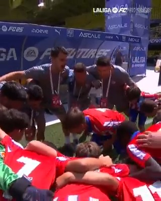 🗣 Derrochando CORAJE Y CORAZÓN. ❤ Atleti Academia 🤍 #LALIGAFCFUTURES