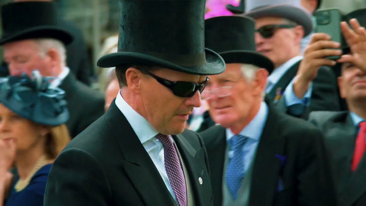 Why is Aidan O'Brien so DOMINANT in the #EpsomDerby? 🤔 Kevin Blake done some digging 🧐