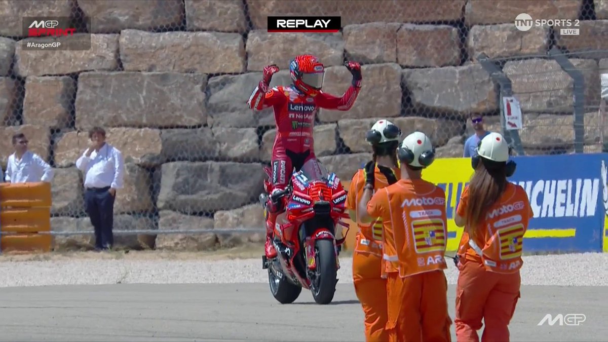 7 Sprint wins out of 8 🏆 5 Poles out of 8 ⏱️ This man is on FIRE 🔥 #MotoGP | #AragonGP | Live on TNT Sports and Discovery+