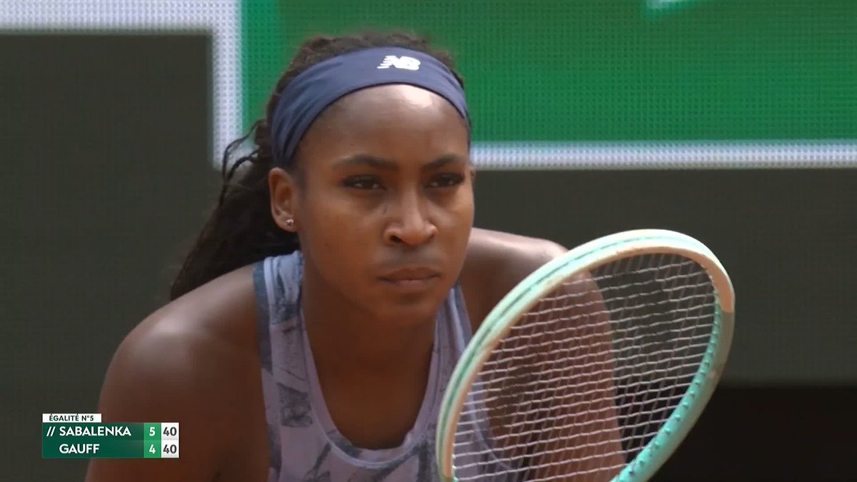 Sabalenka had the point finished but missed the volley 🤯 #RolandGarros