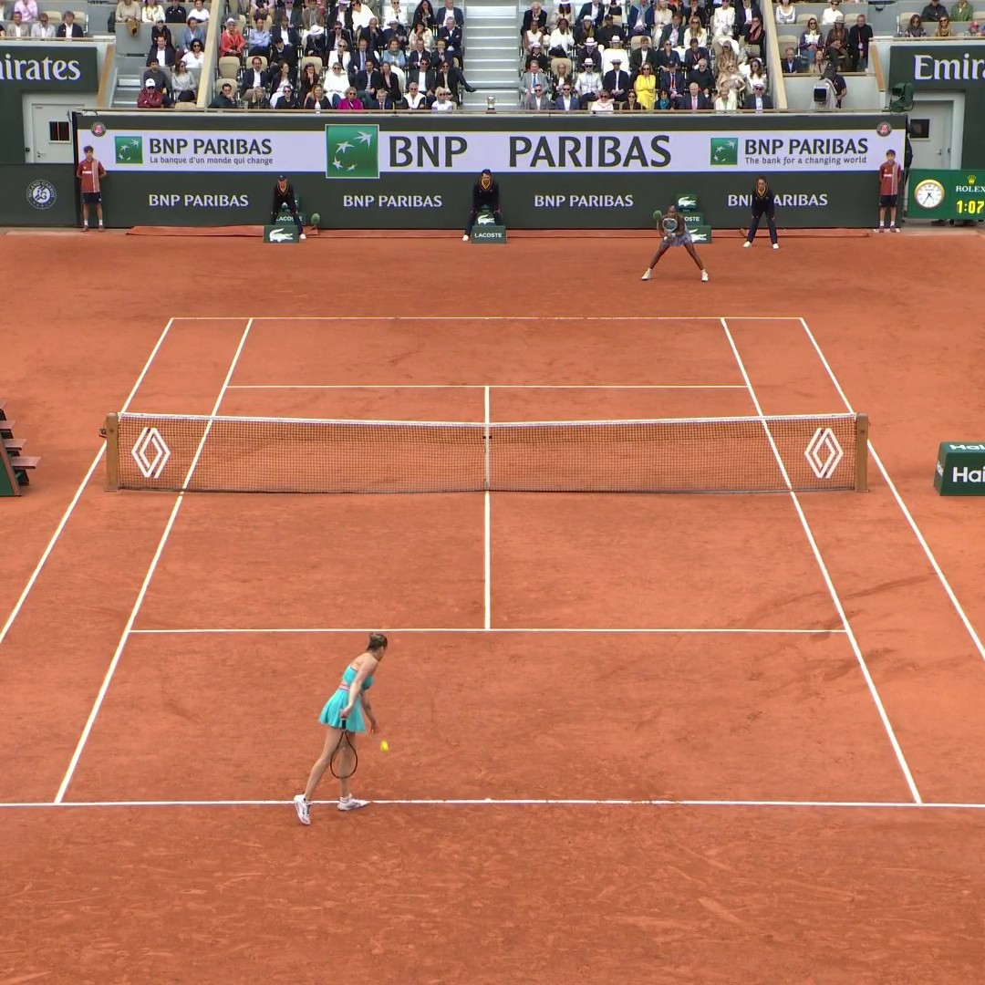 COCO GAUFF, WOW! Just sit back and appreciate this shot 😳 #RolandGarros
