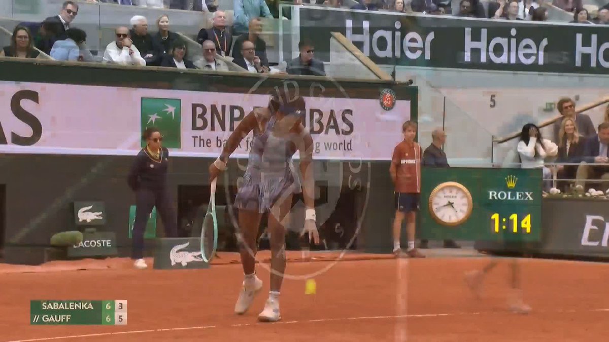 Coco is everywhere right now 👊 #RolandGarros