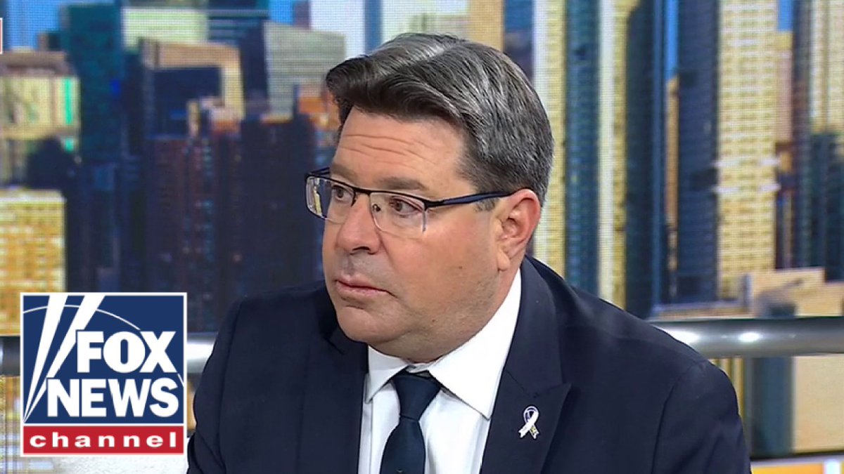 Rise in antisemitic attacks are a "direct result" of "brainwashing" on university campuses in America, says Israeli consul general Ofir Akunis.