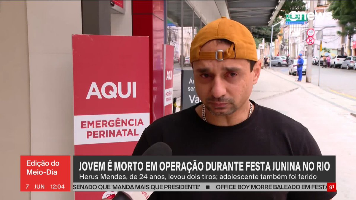 Jovem de 24 anos é morto durante tiroteio em uma festa junina interrompida por uma operação policial no Rio de Janeiro. Herus Mendes levou dois tiros e não resistiu. Um adolescente também foi ferido. #Edição12 ➡ Assista à #GloboNews: