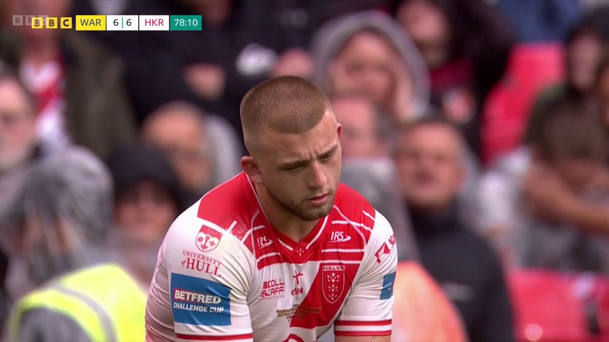 Mikey Lewis is the coolest man under pressure at Wembley stadium to seal Hull KR's win! 🥶🙌 #BBCRL #ChallengeCup