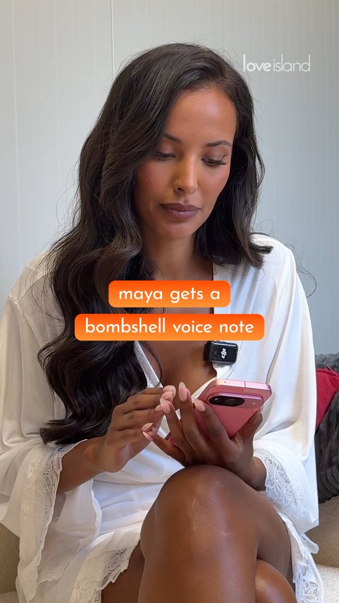 A voice note from the first bombshell? I’m listening 👀 #LoveIsland