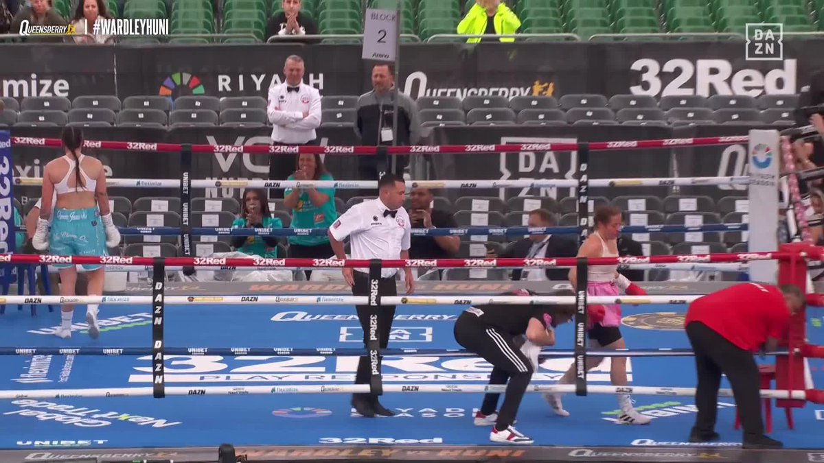 Lillie Winch total domination! #WardleyHuni | Live Now on DAZN