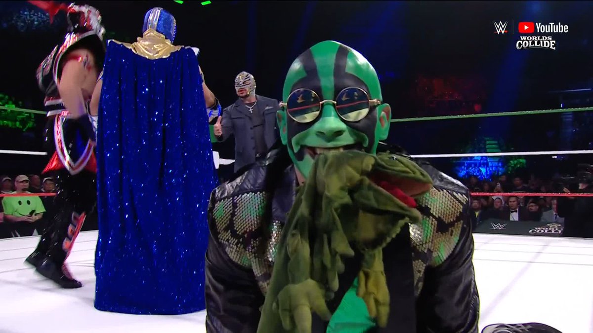 .Mr. Iguana knows how to make an entrance! 🦎 #WorldsCollide ▶️