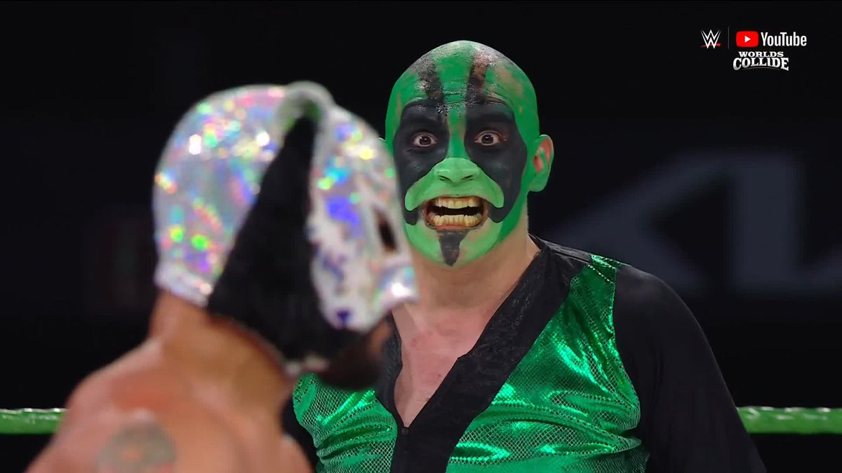 Si te metes con LA YESCA, te metes conmigo 🦎👊 #WorldsCollide