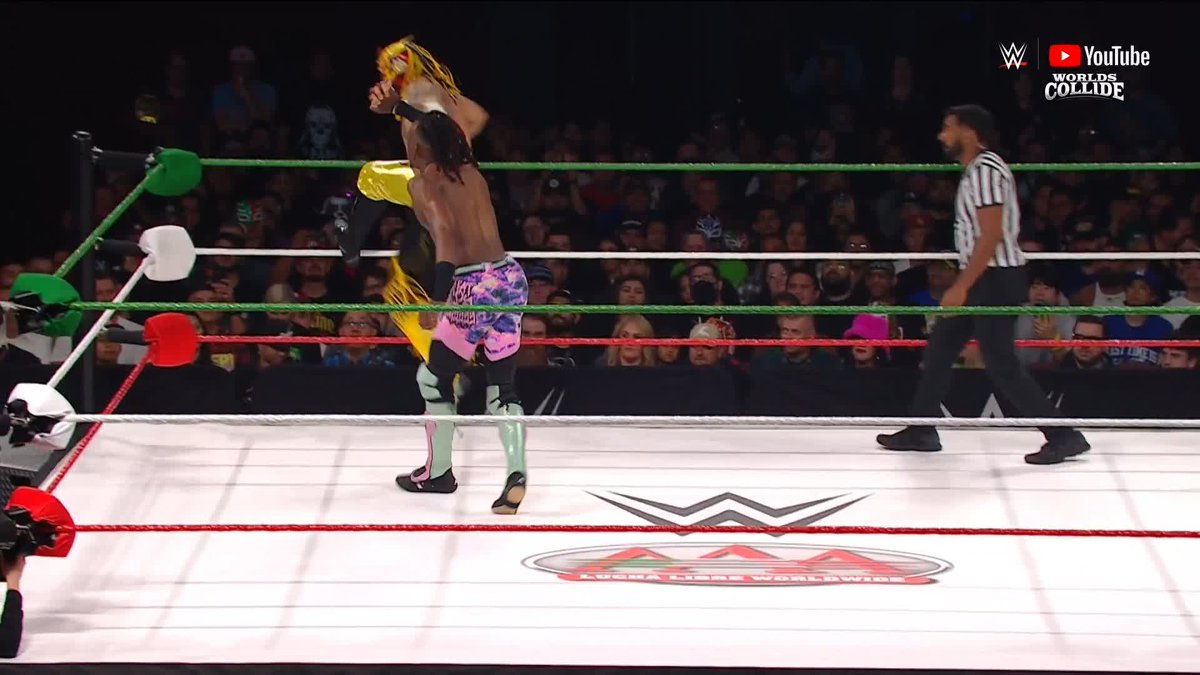.“All Ego” Ethan Page saw an opportunity and he took it 🤷 #WorldsCollide
