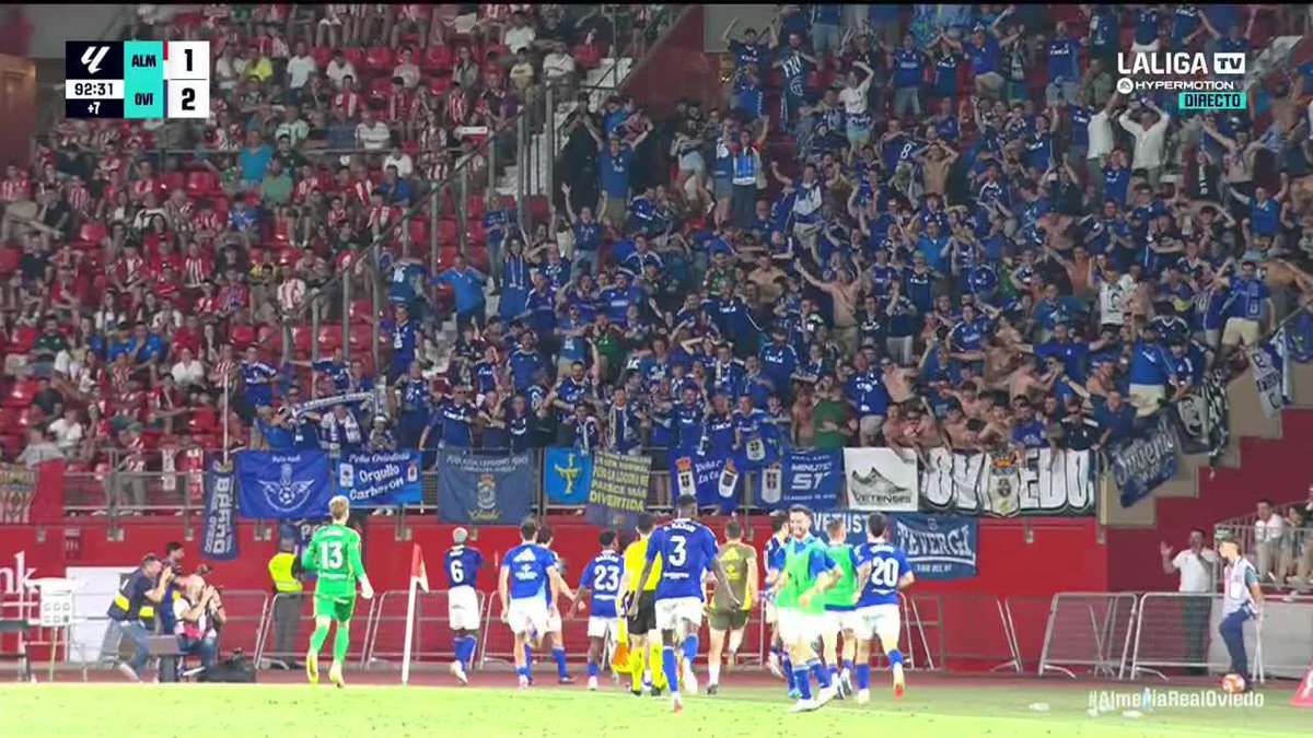 NACHO VIDAL, donde pone el ojo... PONE EL GOL 🔵 Un gol para vencer en Almería, un para que el Real Oviedo siga soñando con el ascenso 🔥 #LALIGAHYPERMOTION