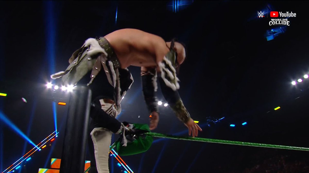 THAT was impressive!! 💪 Hijo del Vikingo #WorldsCollide