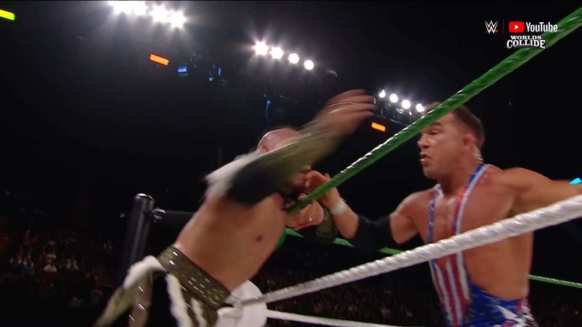 This might be the most insane move done in a WWE ring all year 🔥