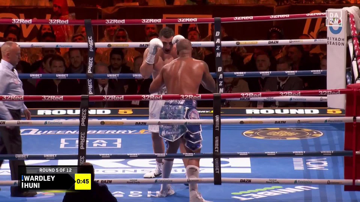WE'VE GOT A DOG FIGHT! 💥🥊 #WardleyHuni | Live Now on DAZN