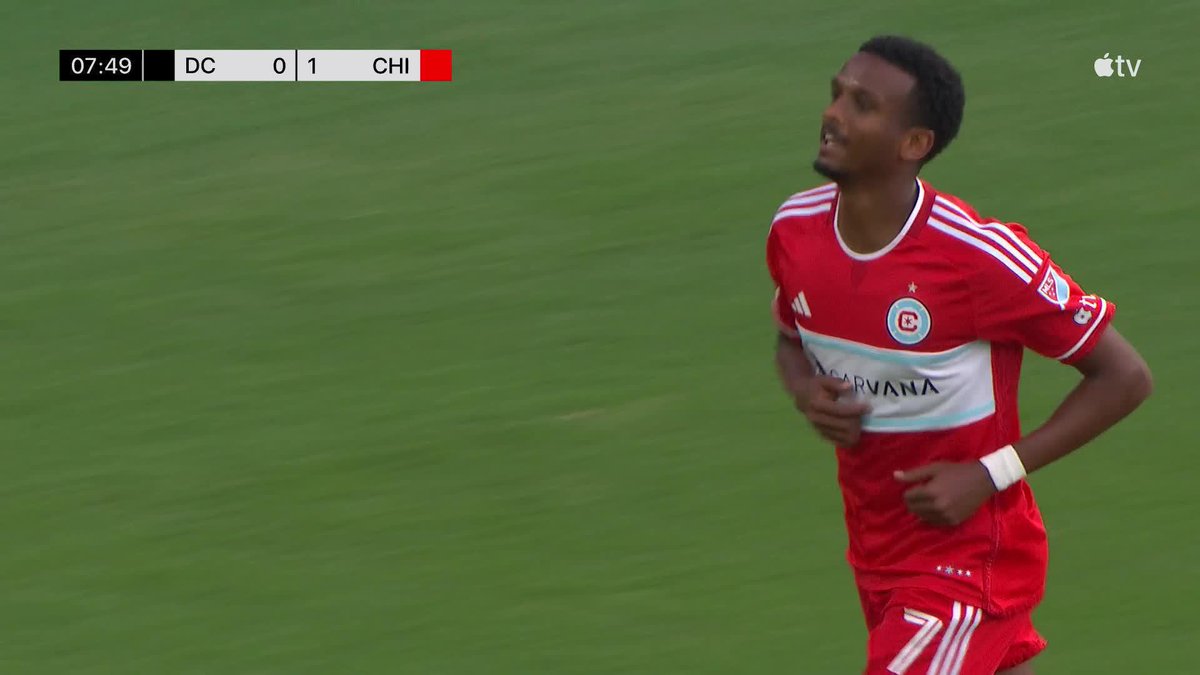 Maren Haile-Selassie's first goal of the season gives Chicago Fire FC the early lead! 📺 #MLSSeasonPass:
