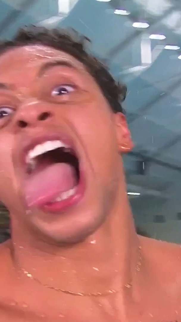 “I thought he was going to catch me.” 😅 Shaine Casas had to catch his breath after a close call in the 200m IM.