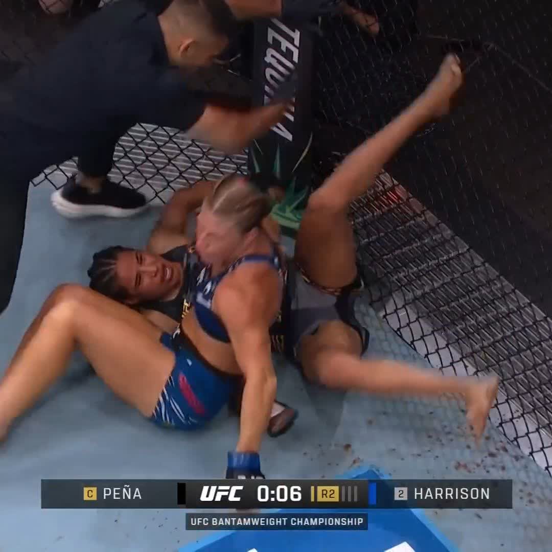 ハリソンがペーニャに2R一本勝ち！王座獲得！ #UFC316