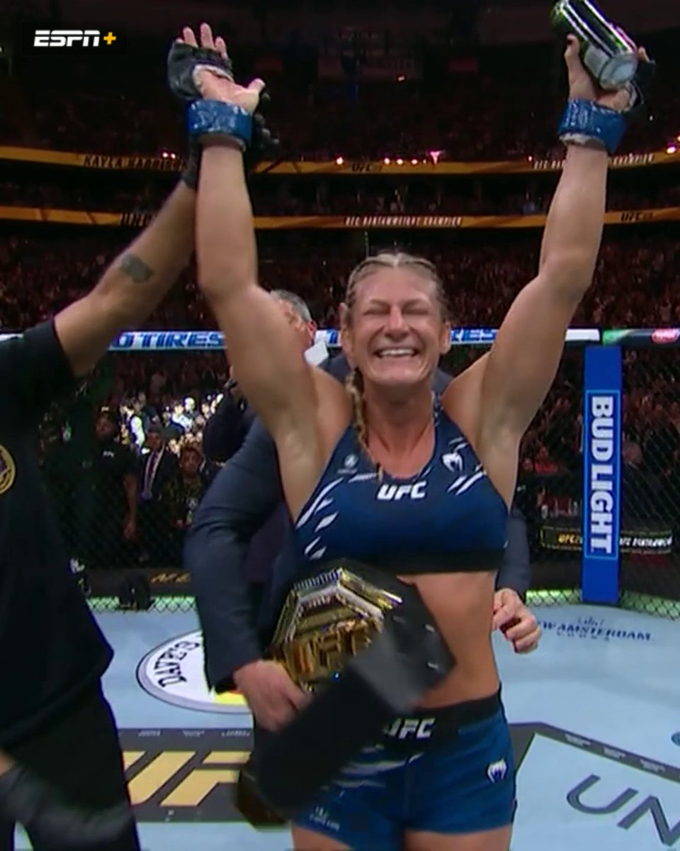 AND NEW 🏆 KAYLA HARRISON SUBMITS JULIANNA PENA TO WIN THE WOMEN’S BANTAMWEIGHT TITLE 👏 #UFC316