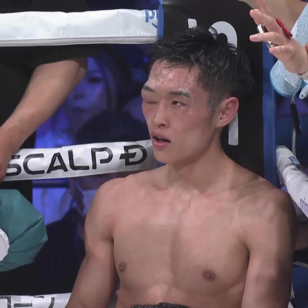 西田凌佑の右肩の脱臼により中谷潤人が6R終了後TKO勝ち！王座統一！