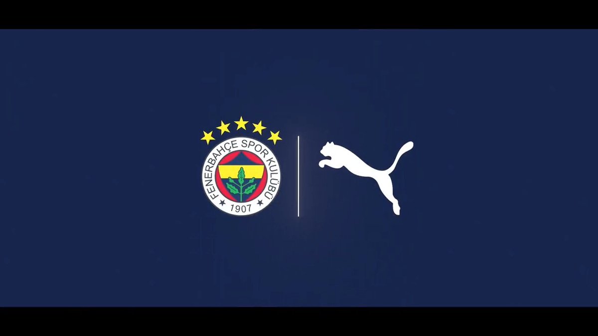 🗓️ 19.07.2022 2022-23 sezonuyla devam ediyoruz. PUMA ikinci sezonunda #DeliceSev sloganıyla yeni formaları tanıttı. Bana göre çıkardıkları en iyi çubuklu bu setteydi. Tanıtım videosunun yanı sıra lansman da düzenlenmişti. #PumaXFenerbahçe