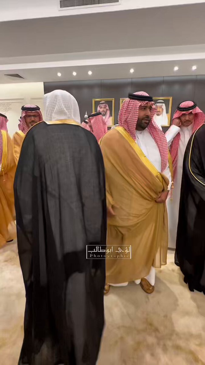 🚨🇸🇦- وفاءً بوعده الكريم : سمو أمير منطقة جازان يجسد أسمى معاني الوفاء والاحترام بزيارته للشيخ أحمد معافا بمنزله بمحافظة ضمد .. #جازان_الان