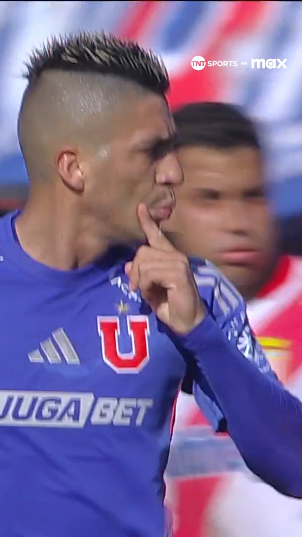 ⚽🔵🔴 ¡Se meten nuevamente en el partido! Leandro Fernández anotó desde los doce pasos, tras una mano en el área de Curicó Unido, y puso el descuento de #LaU en este #MatchdayDomingo. Disfruta de la #CopaChileCocaColaSinAzúcar por #TNTSportsenMax 📲💻 Link en la BIO 📍