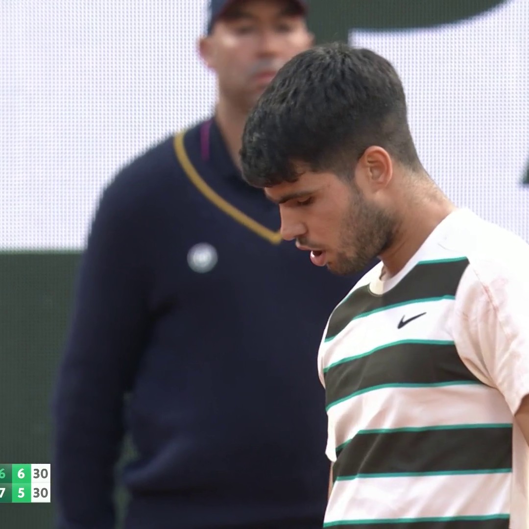 🤯🤯🤯 The standard of tennis being shown here is out of this world 😱 #RolandGarros