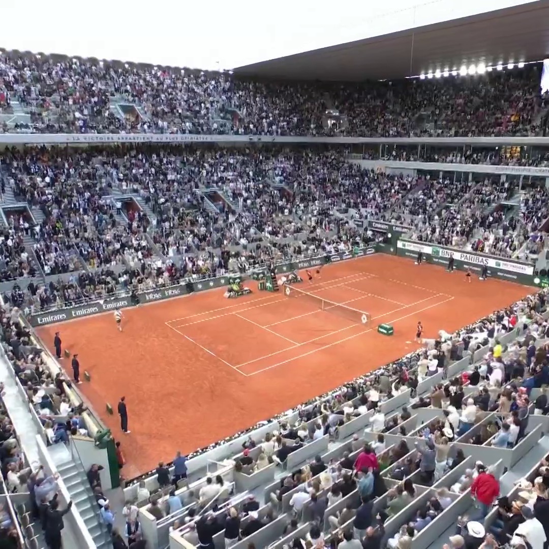 WE'RE GOING TO A CHAMPIONSHIP TIE-BREAK 🤩 ANOTHER insane shot from Alcaraz sees him hold his serve, and we will be making history as the FIRST Roland-Garros Final to be decided by tie-break 🤯 #RolandGarros