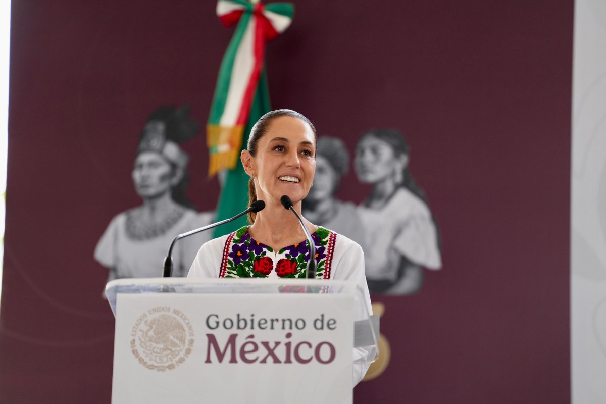 En San Andrés Cholula, Puebla, la presidenta Claudia Sheinbaum Pardo ratifica la solidaridad del Gobierno de México con nuestras paisanas y paisanos en Estados Unidos. Informó que la Relaciones Exteriores apoya a 35 mexicanas y mexicanos migrantes detenidos durante las redadas en Los Ángeles, California. “No son criminales, son hombres y mujeres de bien, honestos. Siempre lo hemos dicho, son héroes y heroínas de la patria.”