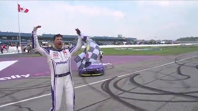 O, Denny Hamlin 😂🏁