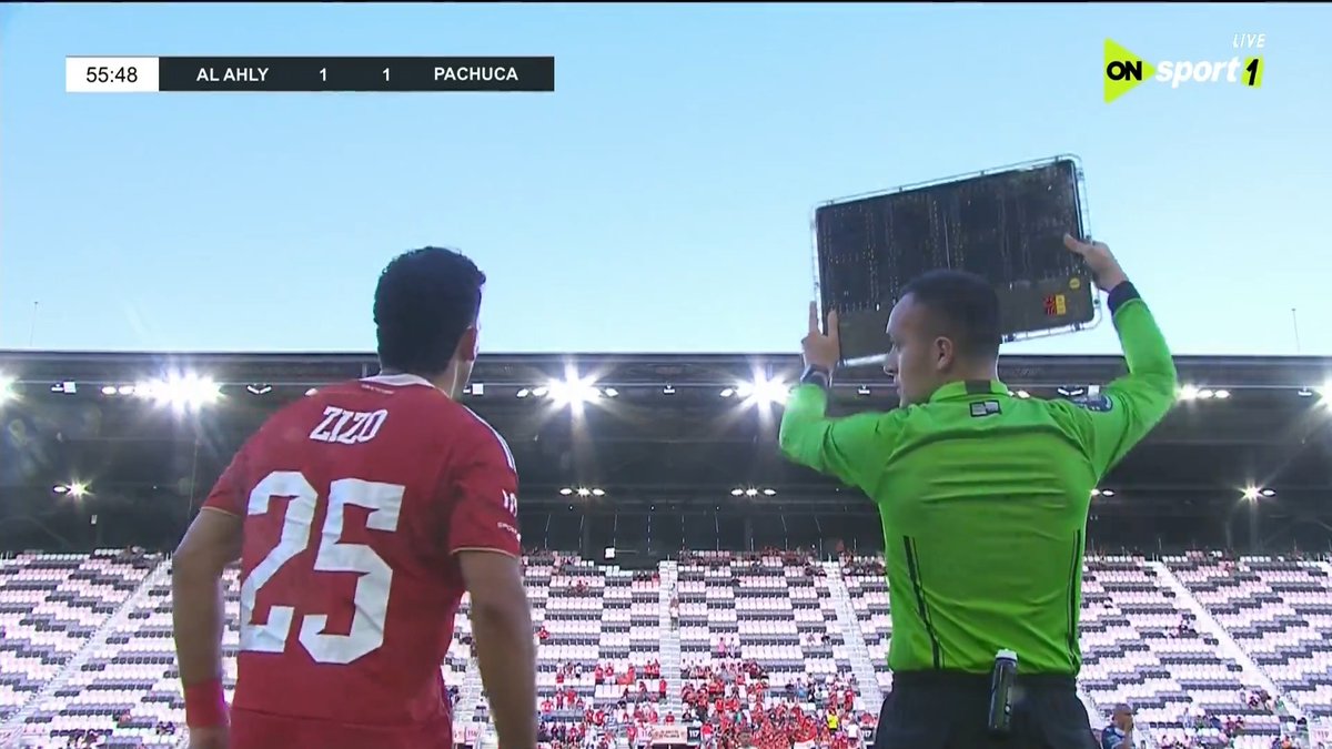 زيزو وصل 🦅 الظهور الأول لـ زيزو مع الأهلي وتحية كبيرة من الجماهير 🔴