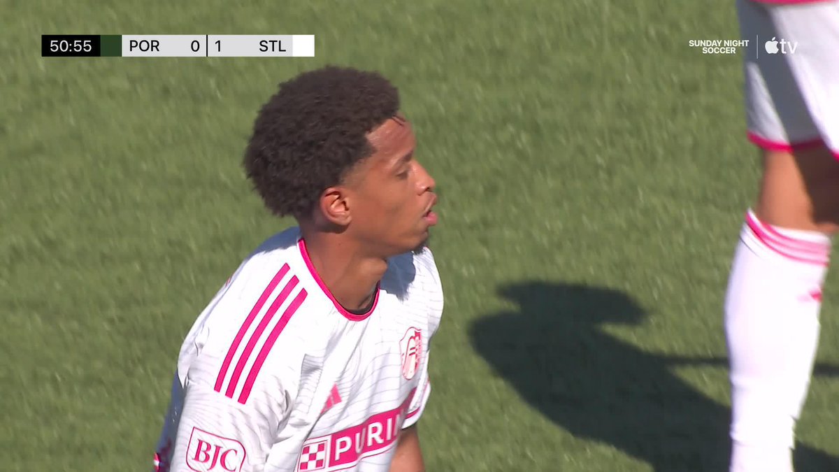 Akil Watts bags his first career MLS goal against his former team. 😳