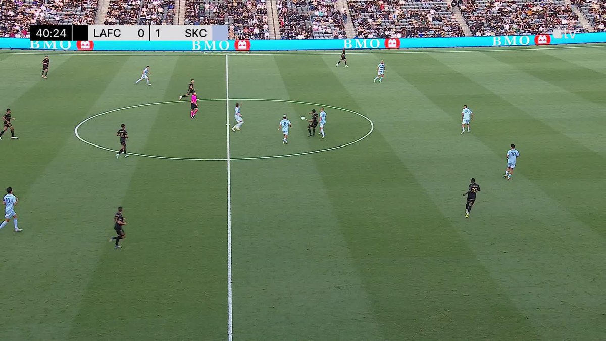 Beautiful tik-taka move is finished off by Dejan Joveljic. 🤩 📺 #MLSSeasonPass: